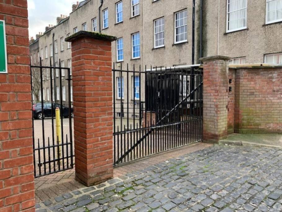 - 1 Bed - Pembroke Court Appartamento Bristol